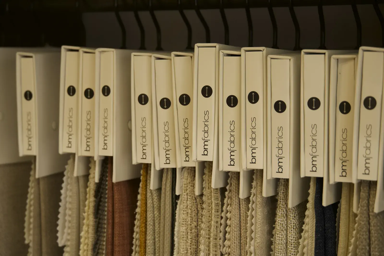 Stalenboeken met woningtextiel